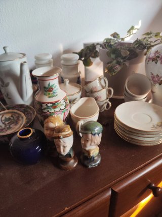 Antigüedades y artículos de hogar