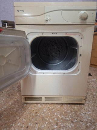 Secadora Balay SE B27 - Poco uso