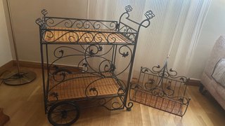 Se vende camarera y revistero s juego de forja