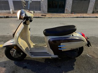 Moto LINTEX 125 Beige/Marrón 2017