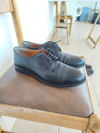Zapatos de vestir de piel negros