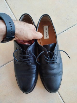 Zapatos de vestir de piel negros