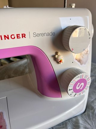 Máquina de coser Singer Serenade Rosa