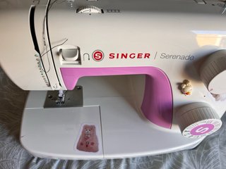 Máquina de coser Singer Serenade Rosa