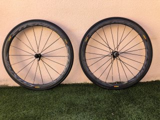 Ruedas Mavic Cosmic Carbono