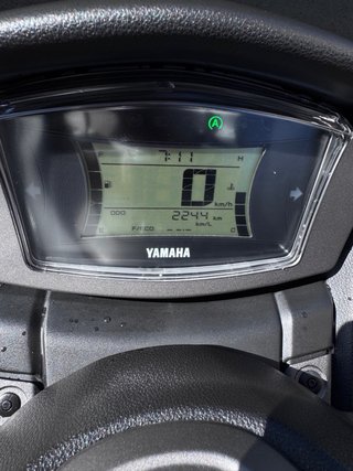 Yamaha NMAX 125 2023 Roja