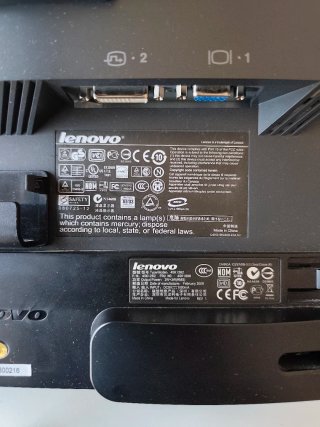 Monitor Lenovo ThinkVision 19"