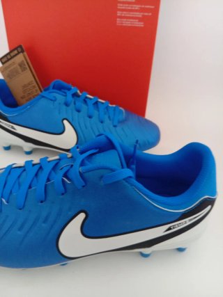 Niketv38,5 scarpe Jr Legend 10 Academy FG MG Nuove