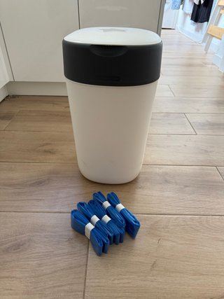 Contenedor de pañales Twist & Click