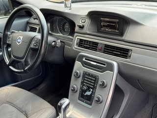 Volvo V70 2014