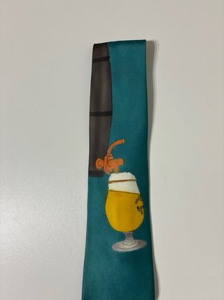 Corbata con cerveza 100% seda