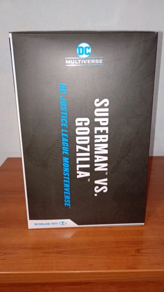 Godzilla vs Superman McFarlane Toys Monsterverse