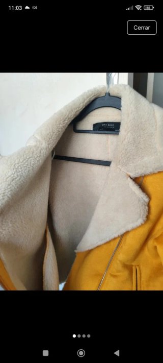 Abrigo Zara forro pelito amarillo
