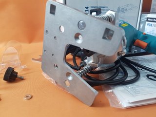 Fresadora y base para madera