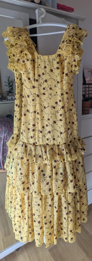 Bata Rociera / Traje Gitana Amarillo