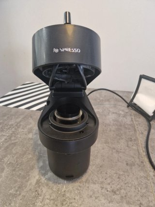 Cafetera Nespresso Vertuo Pop DeLonghi
