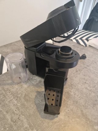 Cafetera Nespresso Vertuo Pop DeLonghi