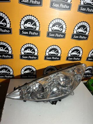 Faro Peugeot 308 SW