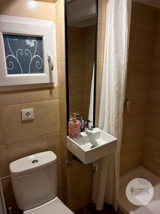 Local comercial en venta en El Raval en Barcelona