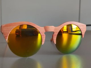 Occhiali da sole rotondi effetto legno