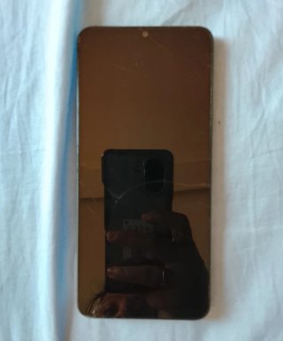 Teléfono Redmi pantalla rota, funciona