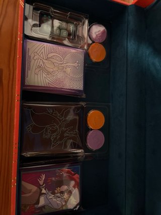 Colección cartas Pokémon Caja y Album Exclusivos