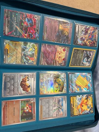 Colección cartas Pokémon Caja y Album Exclusivos