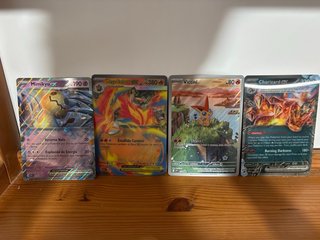 Colección cartas Pokémon Caja y Album Exclusivos