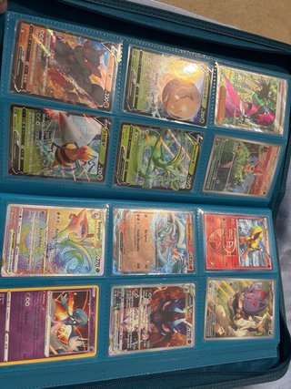 Colección cartas Pokémon Caja y Album Exclusivos