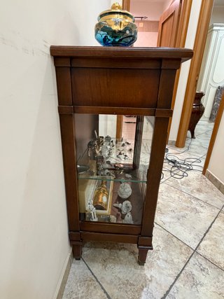 Vetrinetta classica in legno con cassetto