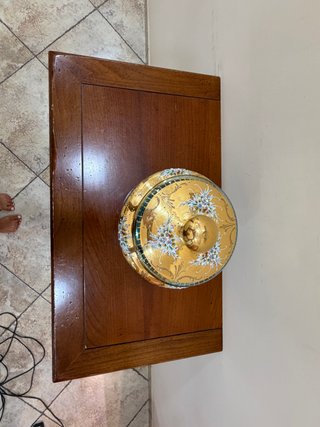 Vetrinetta classica in legno con cassetto