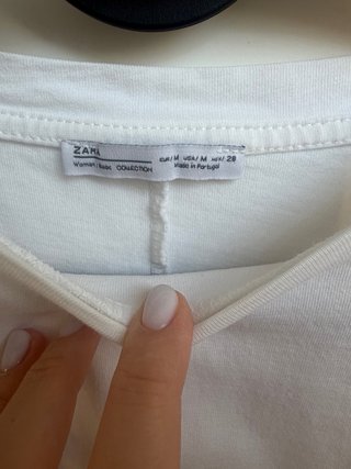 Camiseta Zara Blanca Hombros Marcados Talla M