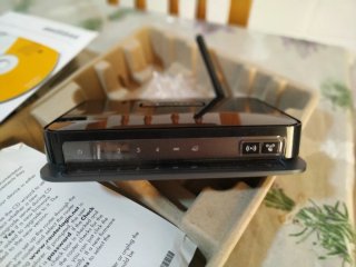 Router ADSL2+ NETGEAR DGN1000