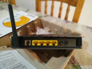 Router ADSL2+ NETGEAR DGN1000