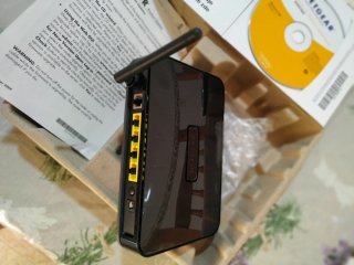 Router ADSL2+ NETGEAR DGN1000