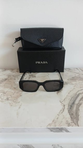 Occhiali da sole Prada donna neri