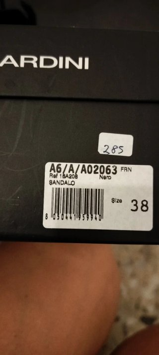 Scarpe eleganti nere scamosciate