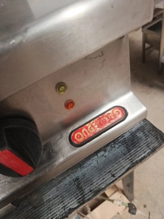 PLANCHA CROMO DURO ELECTRICA MIRA MI PERFIL
