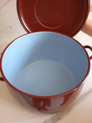 Olla grande roja