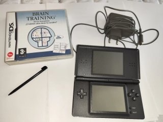Nintendo DS Lite Negra + Cargador + Brain Training