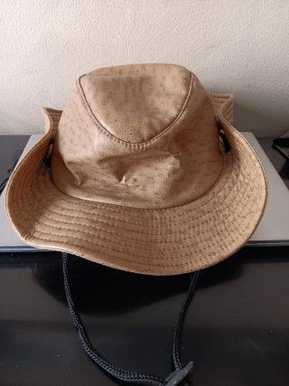 Cappello vintage stile cowboy