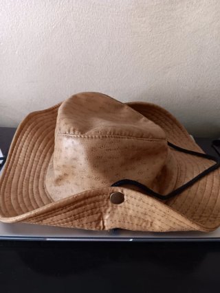 Cappello vintage stile cowboy