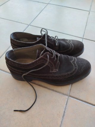 Zapatos de ante marrones Talla 44