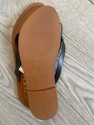 Sandalias Zara Cuero y Piel Marrón/Negro