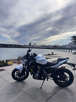 Kawasaki z650 limitada para el A2