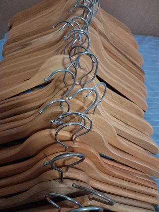46 Perchas Madera Natural