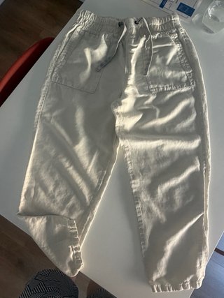 Pantalón jogger Zara crudo