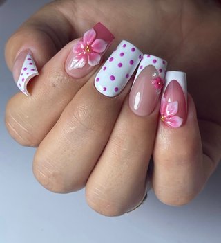 Uñas a domicilio