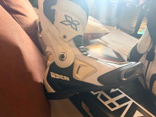 Botas de moto talla 43 blancas y negras