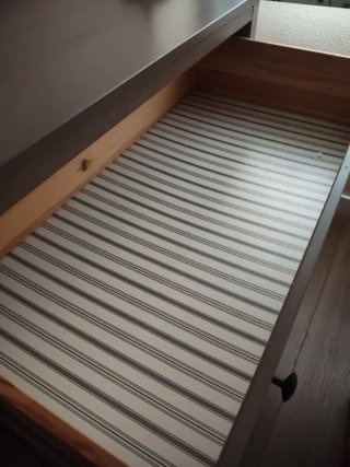 Cajonera IKEA HEMNES gris